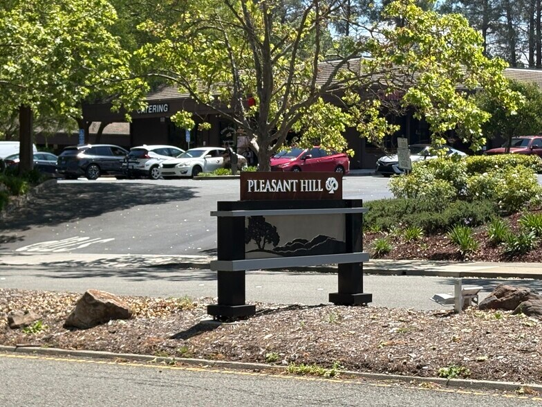 More Photos Of 2618-2634 Pleasant Hill Rd, Pleasant Hill Unknown For Lease