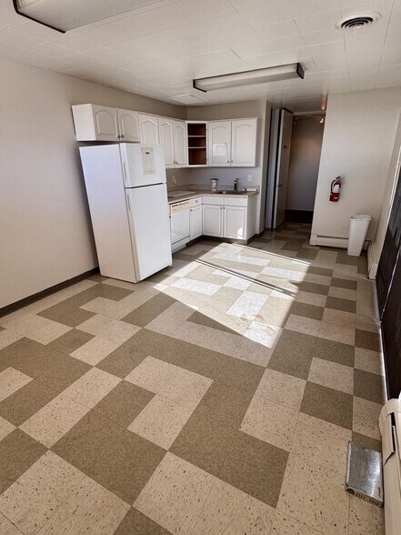 More Photos Of 4411 E Kentucky Ave, Glendale Medical For Sale