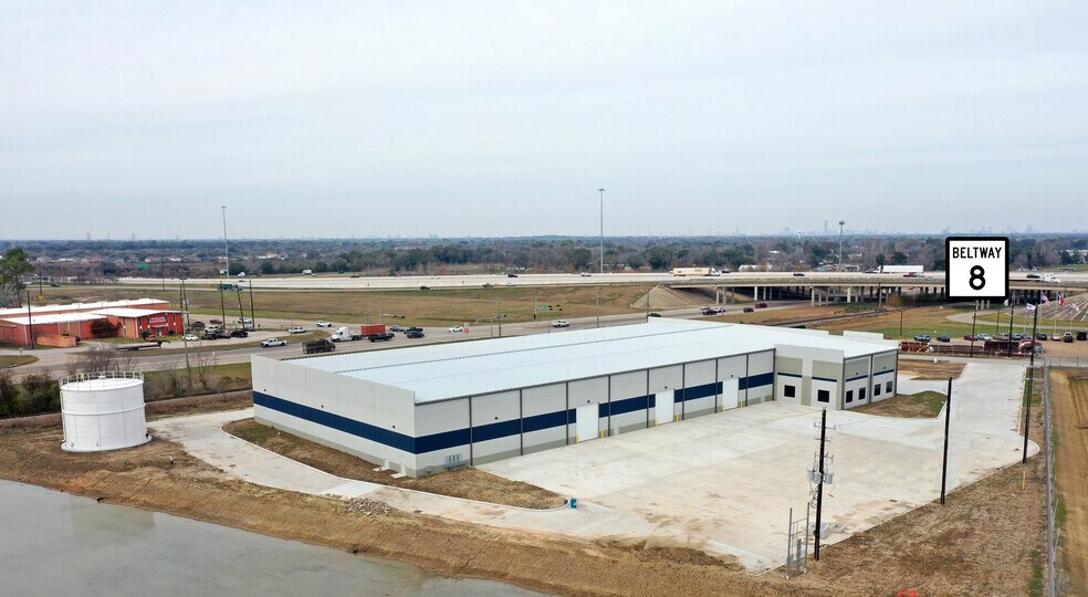 More Photos Of 6 White Rd, Houston Manufacturing For Sale