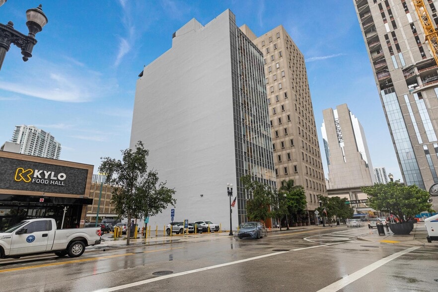 More Photos Of 66 W Flagler St, Miami Loft Creative Space For Sale
