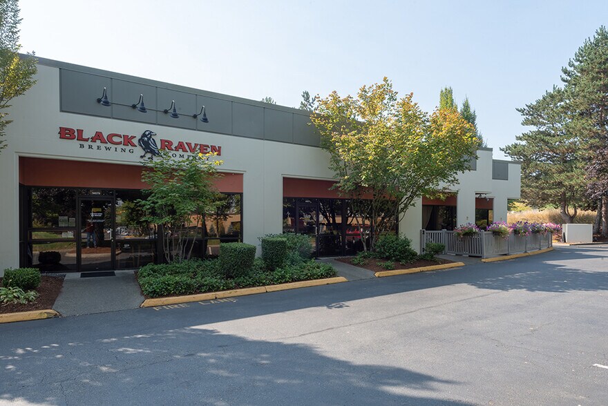 More Photos Of 14671-14691 NE 95th St, Redmond Light Manufacturing For Lease