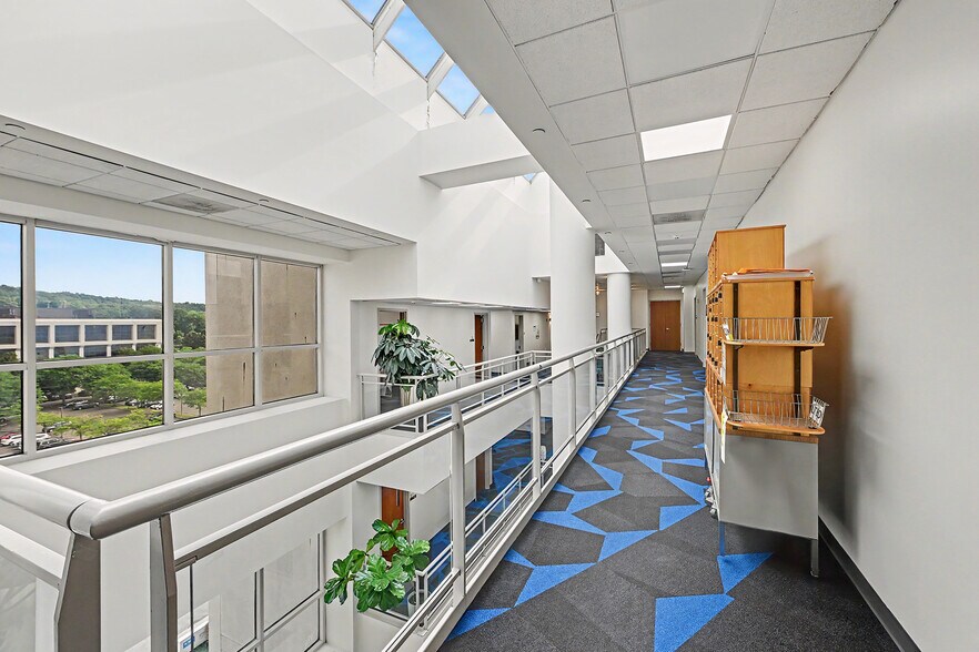 More Photos Of 500 White Plains Rd, Tarrytown Research And Development For Sale