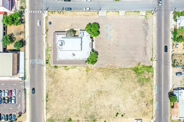 More Photos Of 1900 Springfield Ave, Laredo Office For Sale