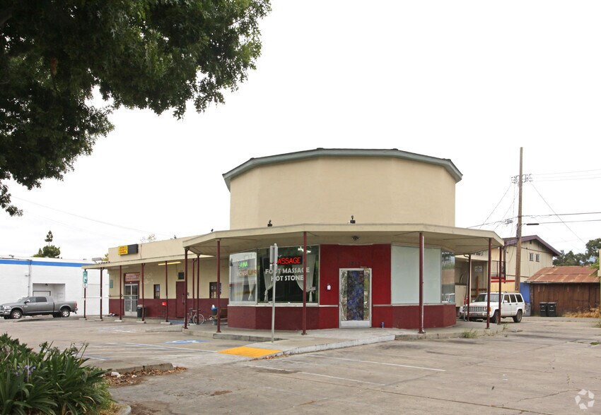More Photos Of 1313 W El Camino Real, Mountain View Freestanding For Lease
