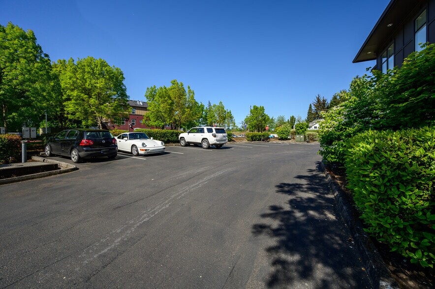 More Photos Of 22831 Forest Creek Dr, Sherwood Office For Lease