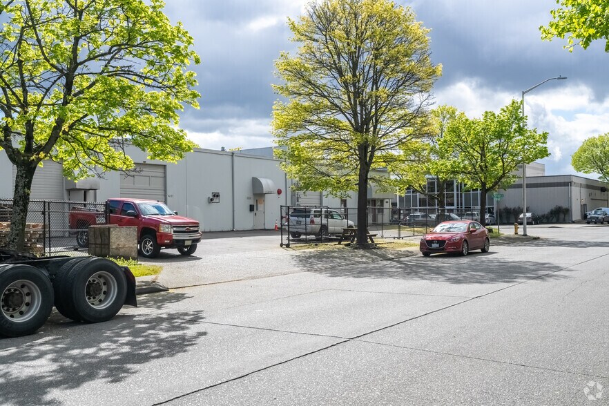 Primary Photo Of 4222-4226 6th Ave S, Seattle Manufacturing For Lease