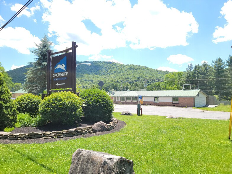 More Photos Of 693 Slaty Fork Rd, Slatyfork Restaurant For Lease