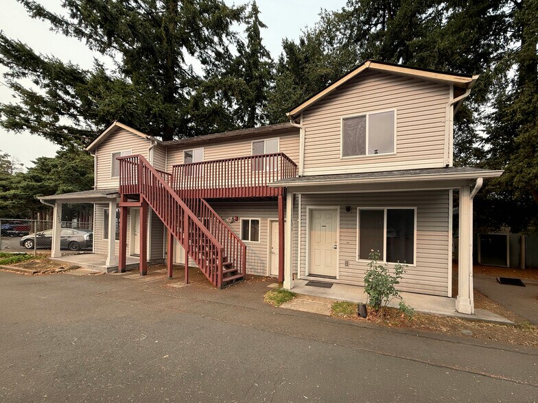 More Photos Of 15602-15610 SE Division St, Portland Rehabilitation Center For Sale
