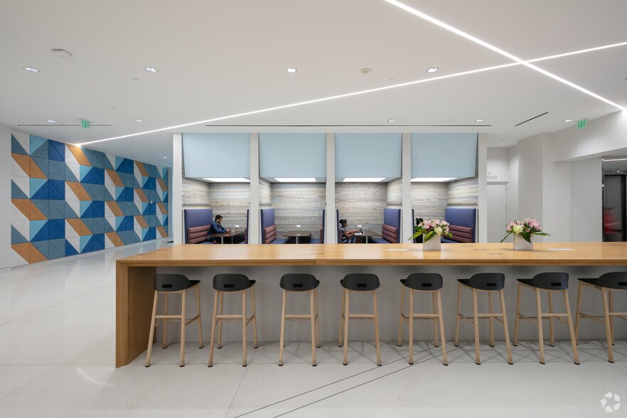 More Photos Of 101 Marietta St NW, Atlanta Office For Lease