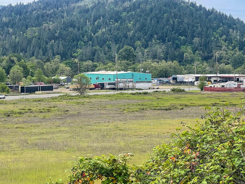 More Photos Of 0 North Umpqua Hwy Hwy, Roseburg Land For Sale