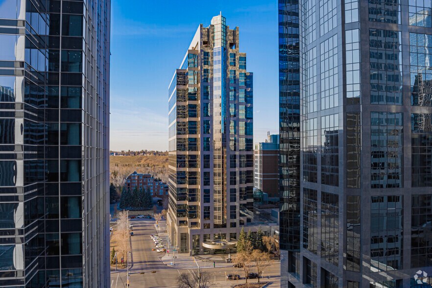 More Photos Of 440 2nd Ave SW, Calgary Office For Lease