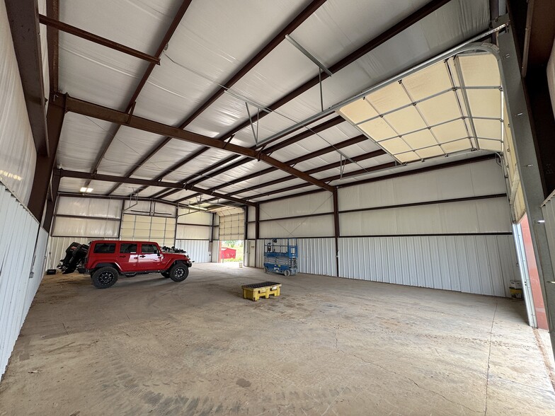 More Photos Of 201 Airport Road, Hinton Flex For Sale