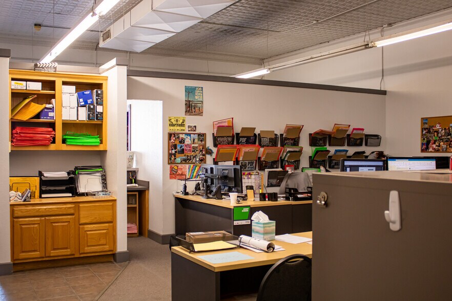 More Photos Of 123 William J Bryan Parkway, Bryan Warehouse For Sale