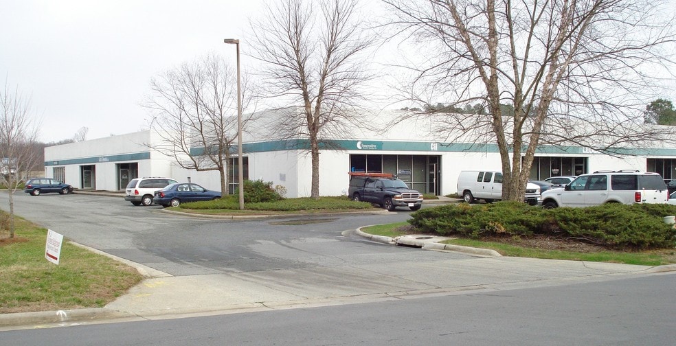 More Photos Of 2579 Eric Ln, Burlington Flex For Lease
