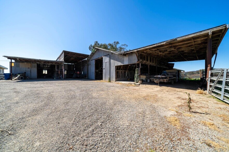 More Photos Of 211 Smith Rd, Watsonville Land For Sale