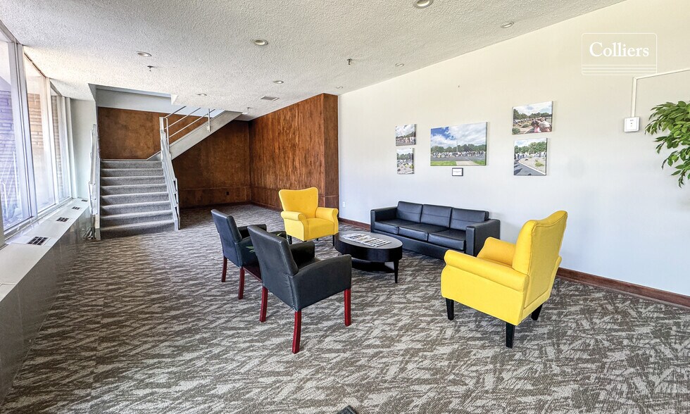 More Photos Of 300 Landrum Mill Rd, Landrum Manufacturing For Sale