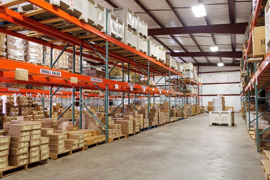 More Photos Of 63 Talona Spur Rd, Ellijay Freestanding For Sale