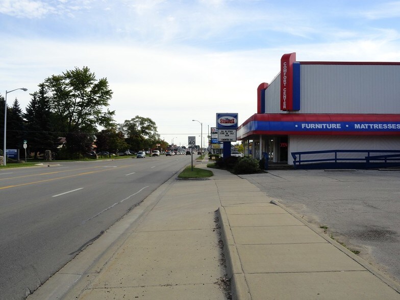 More Photos Of 512 S Mission St, Mount Pleasant Freestanding For Lease