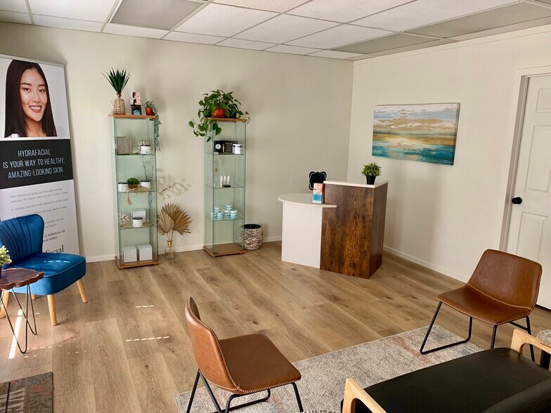 More Photos Of 477 NE Greenwood Ave, Bend Loft Creative Space For Sale