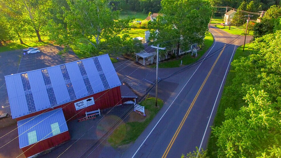 More Photos Of 898 Allentown Rd, Telford Restaurant For Sale