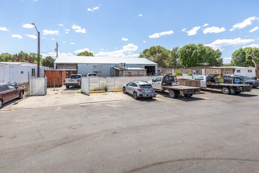 More Photos Of 450 S 4th St, Elko Warehouse For Lease