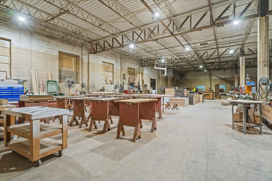 More Photos Of 1641 Crystal Ave, Kansas City Warehouse For Sale