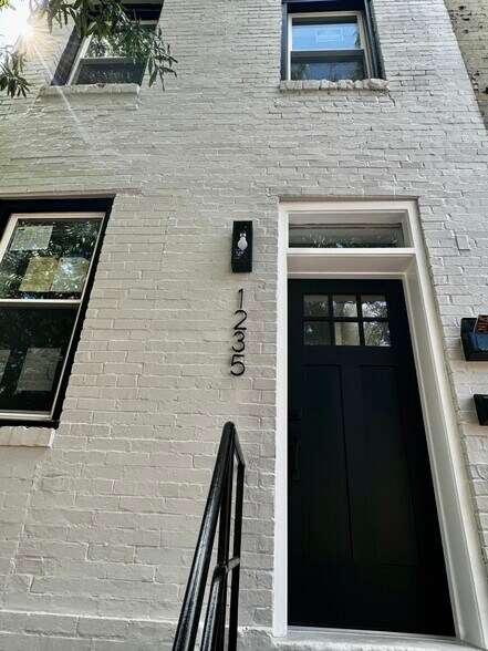 More Photos Of 1235 Pennsylvania Ave SE, Washington Storefront Retail Office For Sale