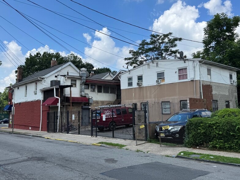 More Photos Of 103 Central Ave, Orange Apartments For Sale