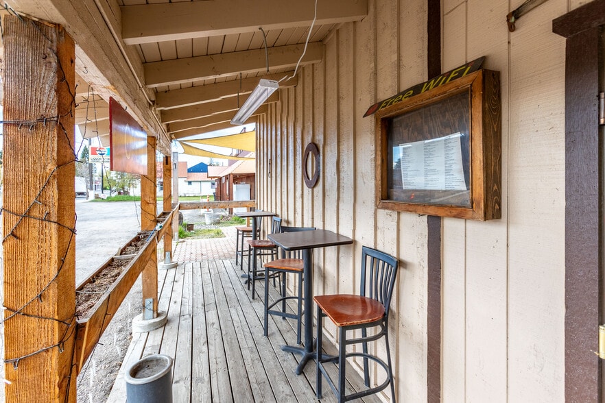 More Photos Of 263 N Main St, Donnelly Restaurant For Sale