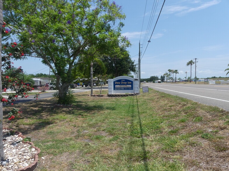 More Photos Of 8761 FL-78, Okeechobee Manufactured Housing Mobile Home Park For Sale