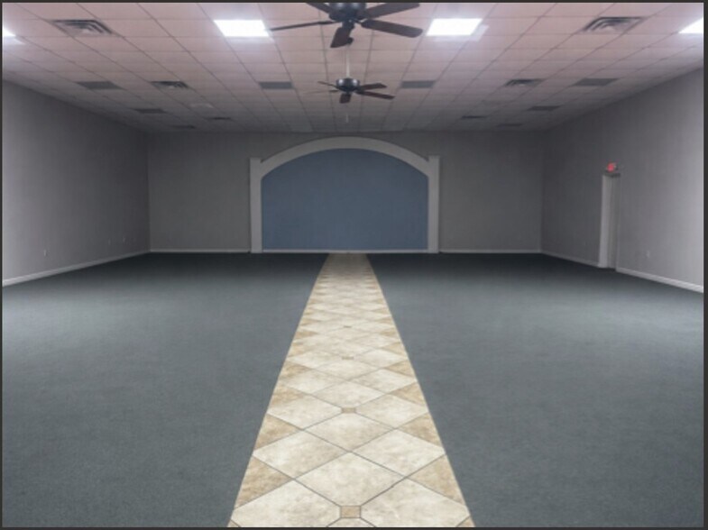 More Photos Of 25210 Richards Rd, Spring Loft Creative Space For Lease