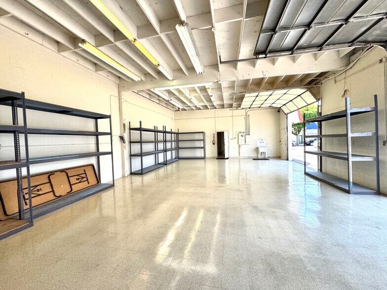 More Photos Of 75 Dillon Ave, Campbell Service For Sale