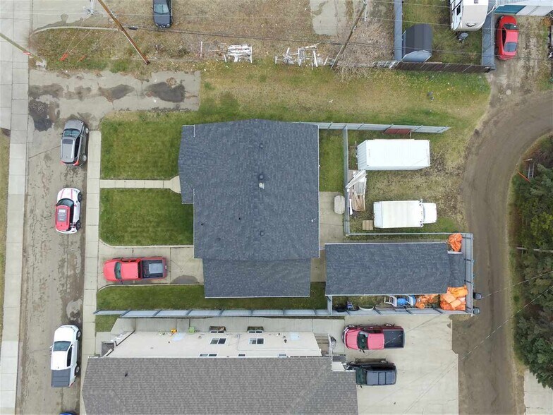 More Photos Of 306 Calahoo Rd, Spruce Grove Office For Sale