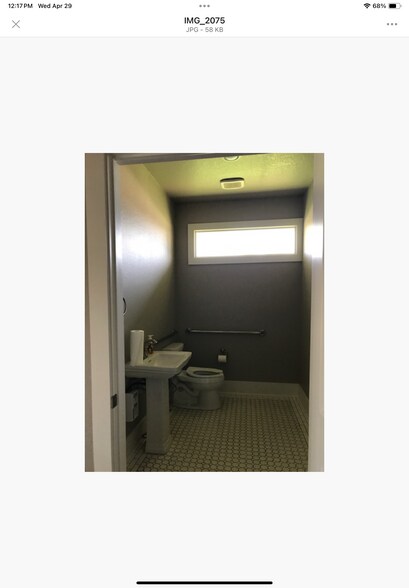 More Photos Of 200 W Oak St, Mansfield Office For Lease