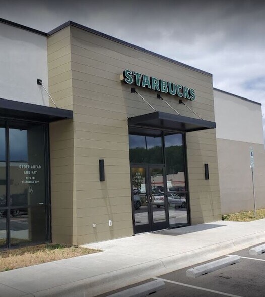 More Photos Of 15-69 Plaza Pky, Lexington Unknown For Lease