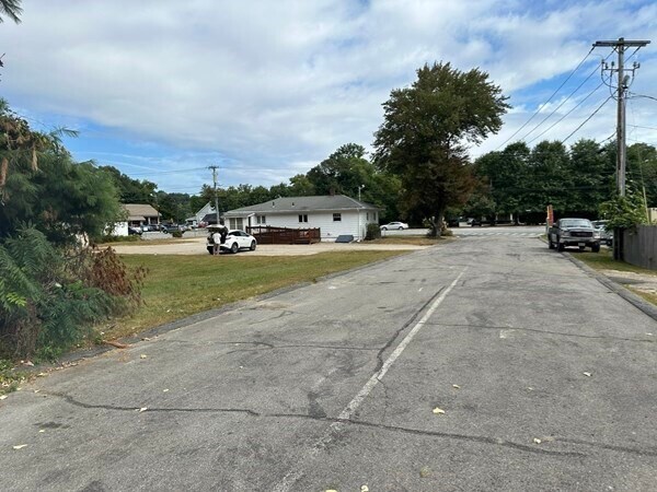 More Photos Of 160 Brookline St, Worcester Land For Sale