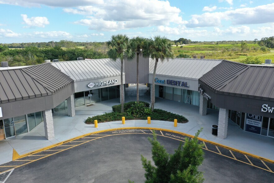 More Photos Of 2810-2946 Lakeland Highlands Rd, Lakeland General Retail For Sale