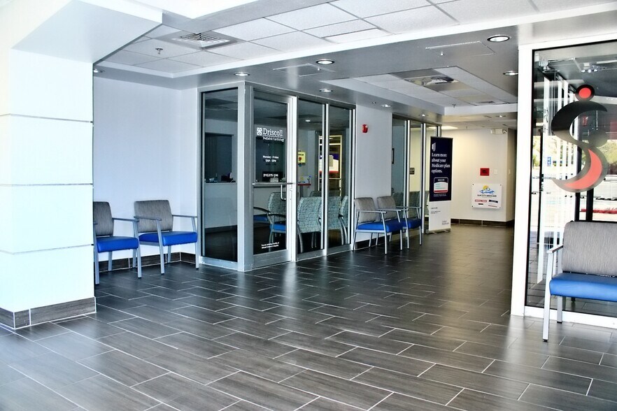 More Photos Of 1810 Murchison Dr, El Paso Medical For Lease