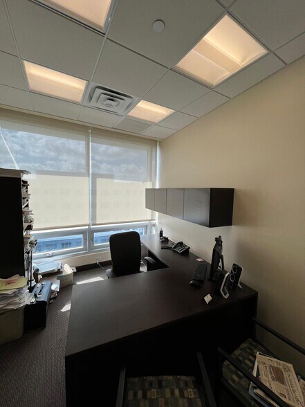 More Photos Of 20900 NE 30th Ave, Aventura Office Residential For Sale