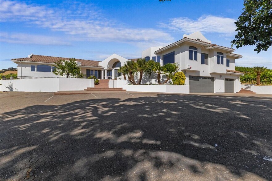 More Photos Of 4076-4080 Old Redwood Hwy, Santa Rosa Winery Vineyard For Sale