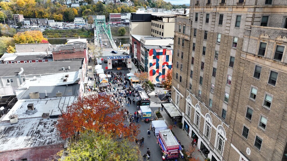 More Photos Of 118-120 Northampton St, Easton Apartments For Lease