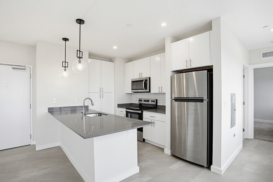 More Photos Of 250 College Ave, Lancaster Apartments For Lease