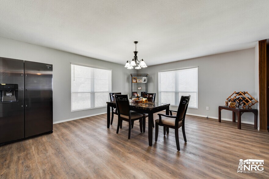 More Photos Of 5100 FM 715, Midland Warehouse For Sale