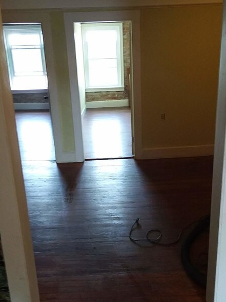 More Photos Of 322 Main St, Poughkeepsie Storefront Retail Residential For Sale