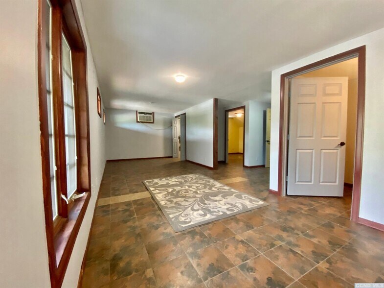 More Photos Of 746 Route 23B, Catskill Restaurant For Sale