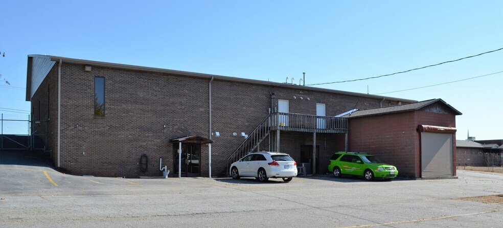 More Photos Of 1744 Connelly Springs Rd, Lenoir Office For Sale