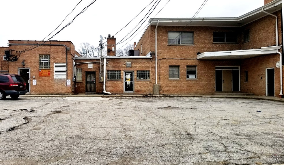 More Photos Of 9944 S Western Ave, Chicago Storefront For Sale