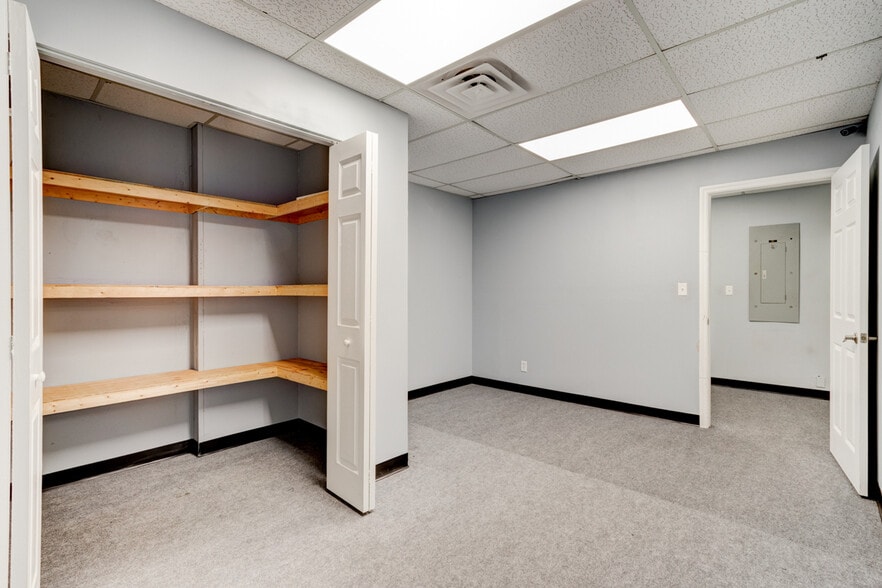More Photos Of 3780 S Nova Rd, Port Orange General Retail For Sale