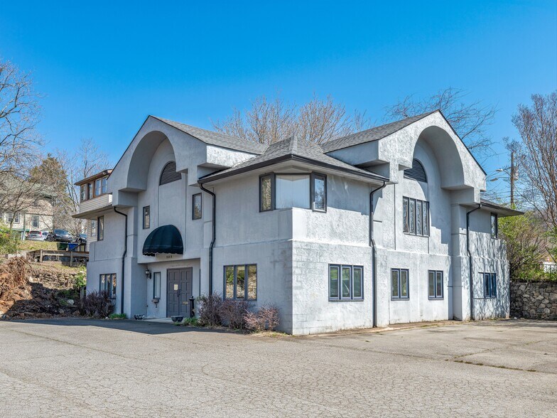 More Photos Of 168 S Liberty St, Asheville Office For Lease