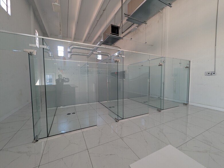 More Photos Of 1601 NW 97th Ave, Doral Warehouse For Lease
